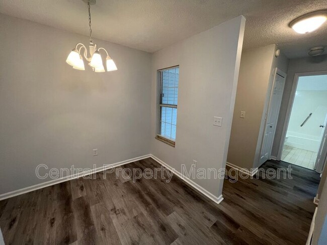 Building Photo - 4614 Old Spartanburg Rd