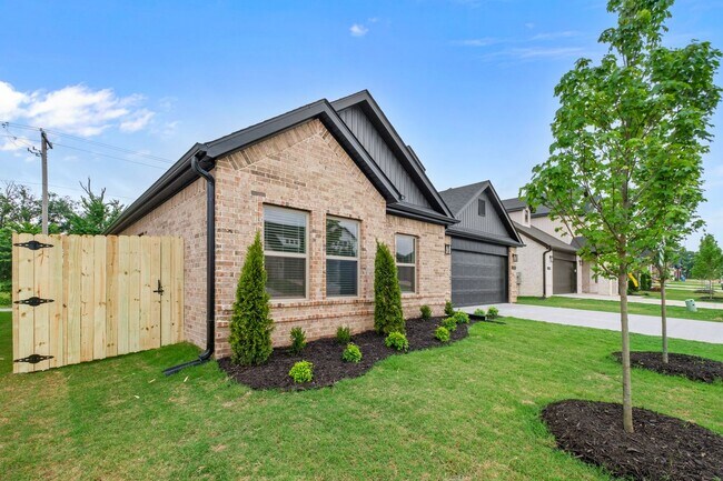 Foto del edificio - Brand New 4 Bed, 2 Bath Home – Move-In Ready!