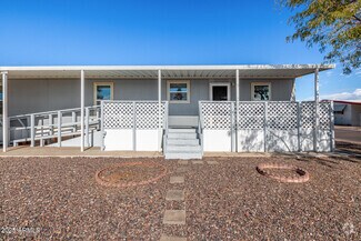 Building Photo - 2650 W Union Hills Dr