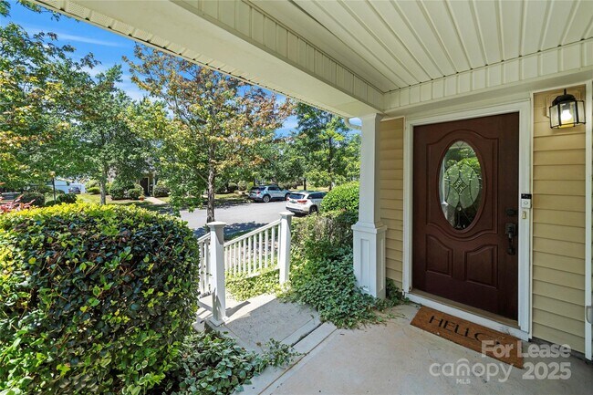 Foto del edificio - 10606 Trolley Run Dr