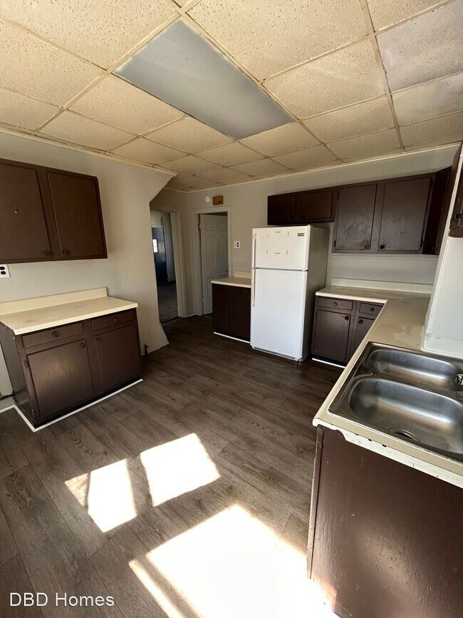 Building Photo - 2 br, 1 bath House - 702 Saint Marys Ave.
