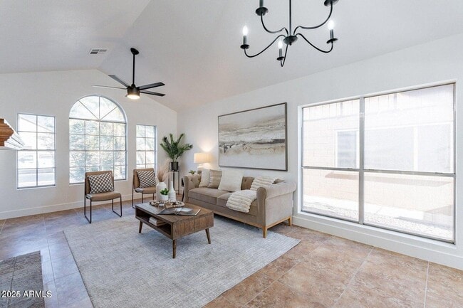 Foto del edificio - 5248 N 102nd Ave