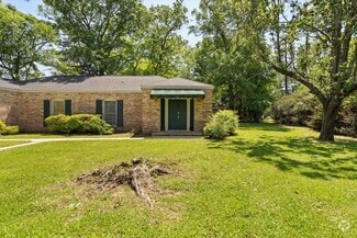 Building Photo - 2825 Cottage Hill Rd
