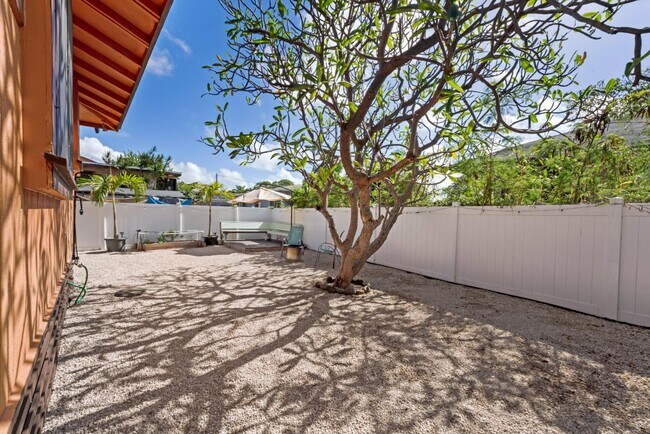 Foto del edificio - 84-973 Hana St