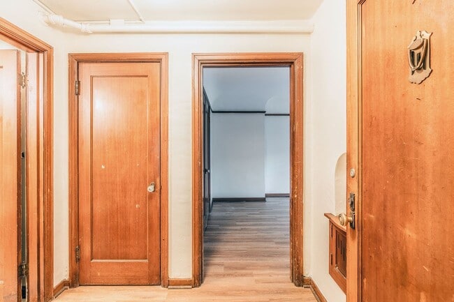 Interior Photo - Dixonian