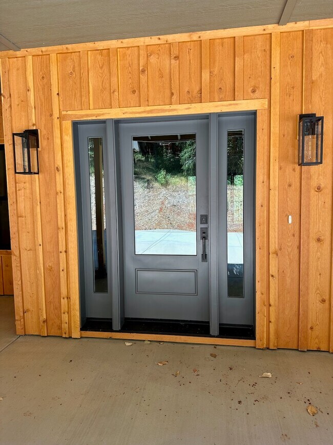Foto del edificio - 10416 Harmony Ridge Rd