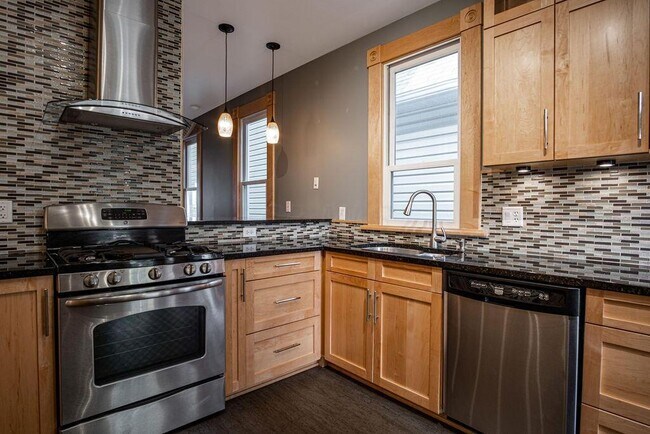 Kitchen with Stainless Steel Appliances - 461 E Beck St