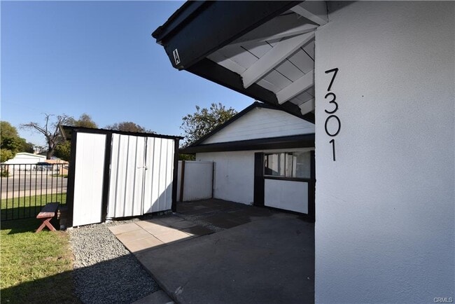 Foto del edificio - 7301 Braeburn St