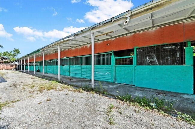 Foto del edificio - 20235 SW 172nd Ave