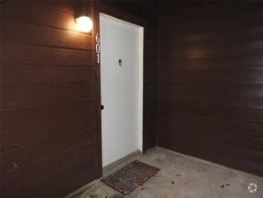 Building Photo - 12905 Woodforest Blvd