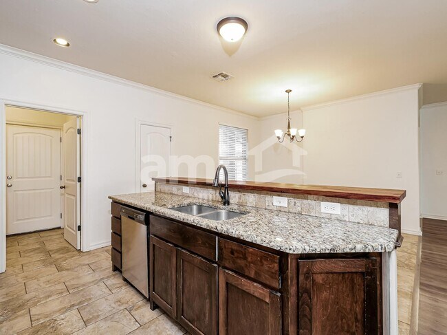 Foto del edificio - 4800 Limestone Dr