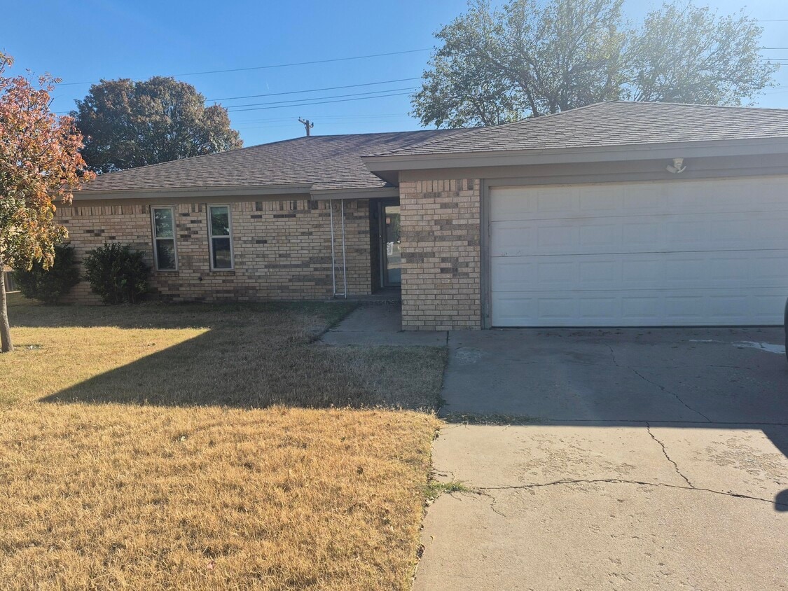 Foto principal - 3211 94th St