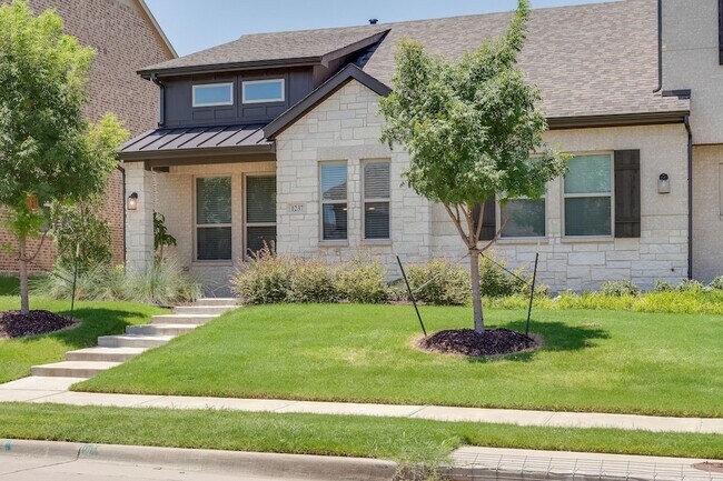 Foto del edificio - 1237 Pebblebrook Dr
