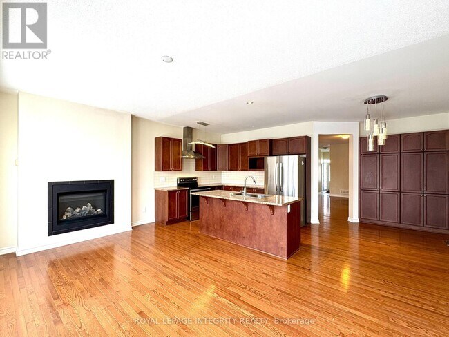 Photo du bâtiment - 154 Highbury Park Dr