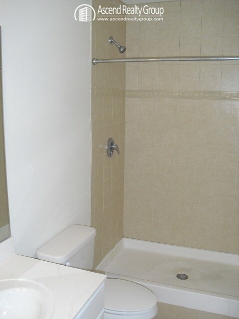 Foto del edificio - 328 Copeland St