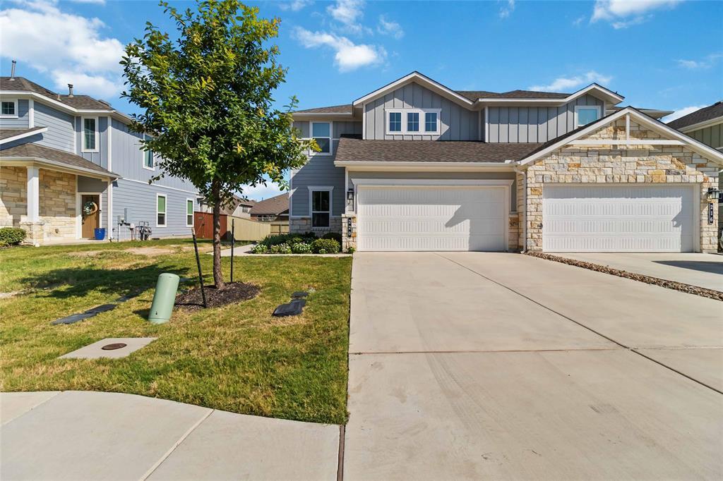 Foto principal - 220 Mirabeau Way