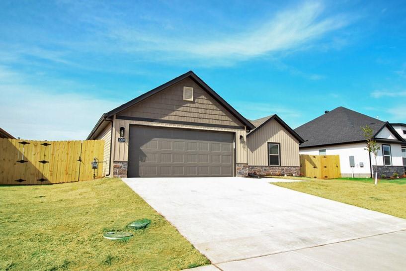 1050 Monarch Rd, Centerton, AR 72719 House Rental in Centerton, AR
