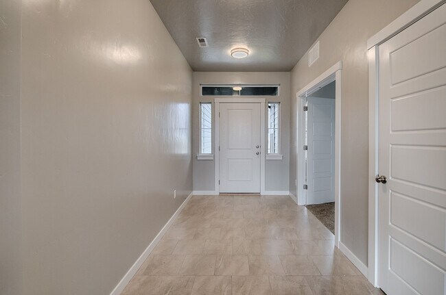 Foto del edificio - 4592 S Merrivale Pl
