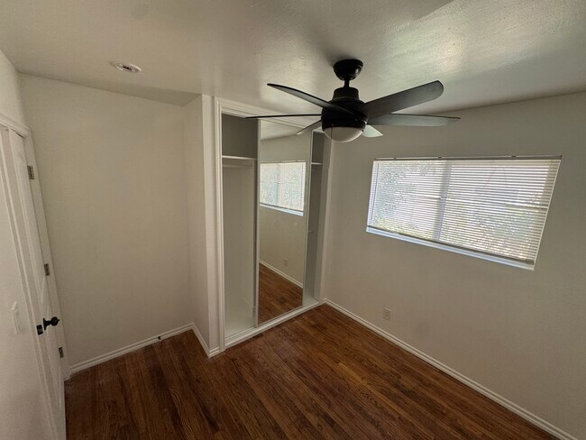 Foto del edificio - 2837 Huron St