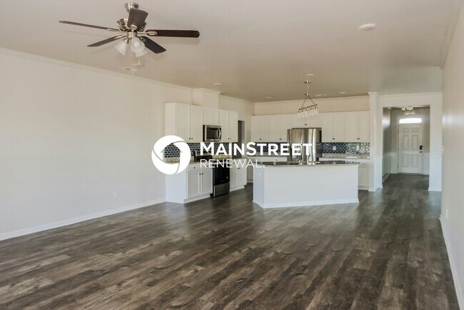 Foto del edificio - 4 Bedroom Pet-Friendly Home in MERIDIANVILLE, AL with Main Street Renewal