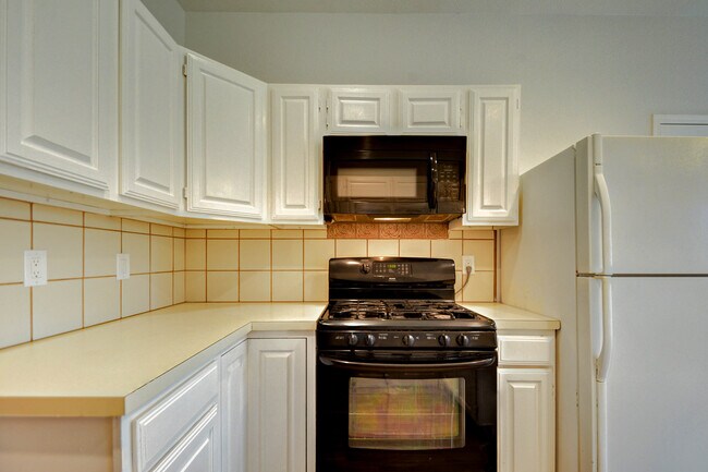Foto del edificio - 14627 Stilesboro Ct