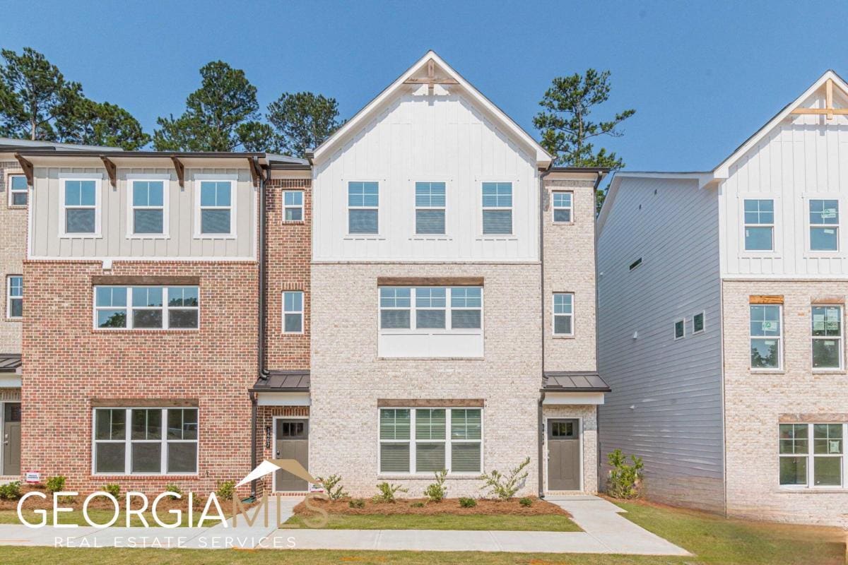 3409 Catalan Aly, Decatur, GA 30032 Townhome Rentals in Decatur GA