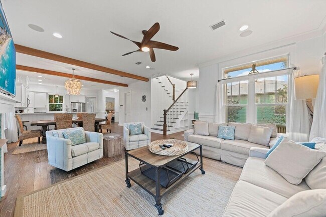 Building Photo - 285 Cassine Garden Cir