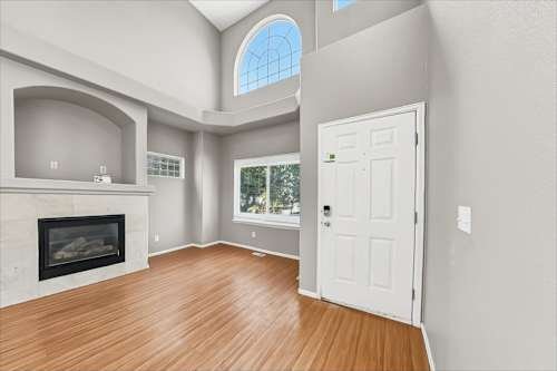 Building Photo - 9854 Kenton Cir