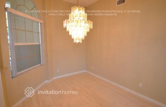 Foto del edificio - 389 Wood Bridge Ave
