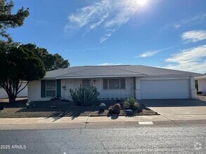 Building Photo - 10729 W El Capitan Cir