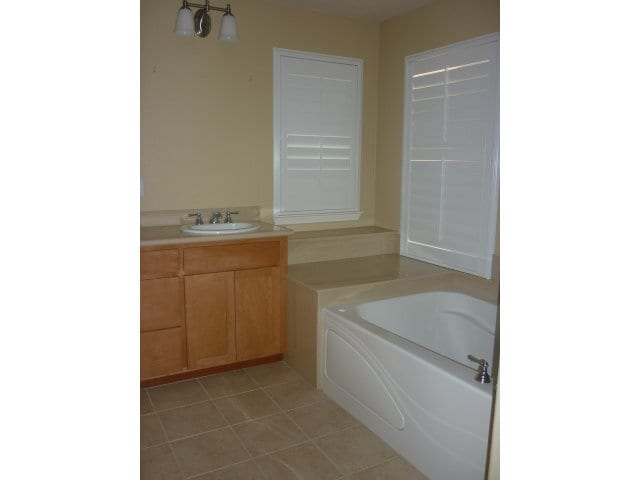 Primary Photo - 20590 Murano Cir