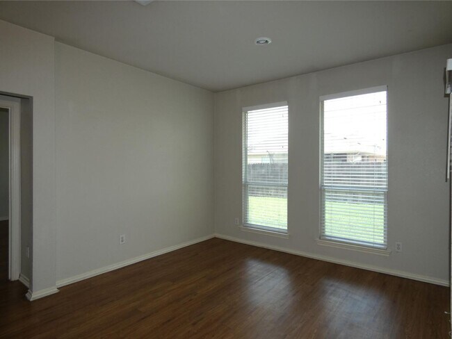 Foto del edificio - 2128 Haylee Dr