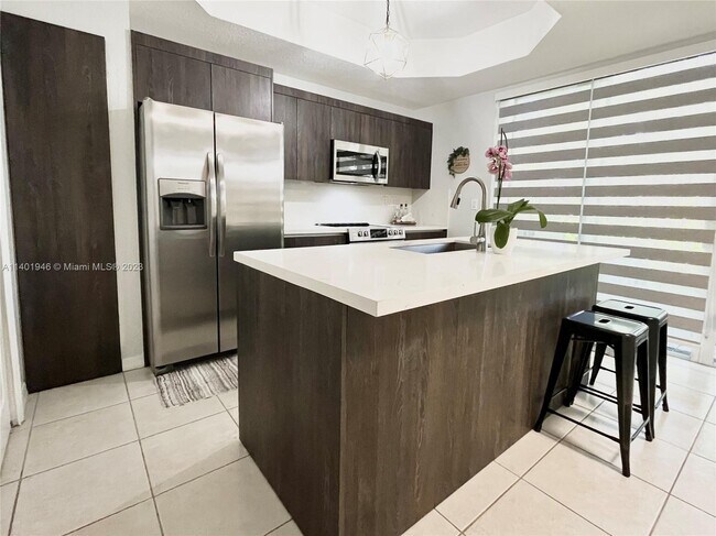 Foto del edificio - 778 SW 107th Ave