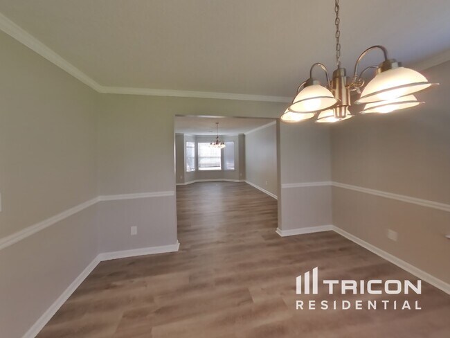 Building Photo - 6262 Canoe Trace Rex GA