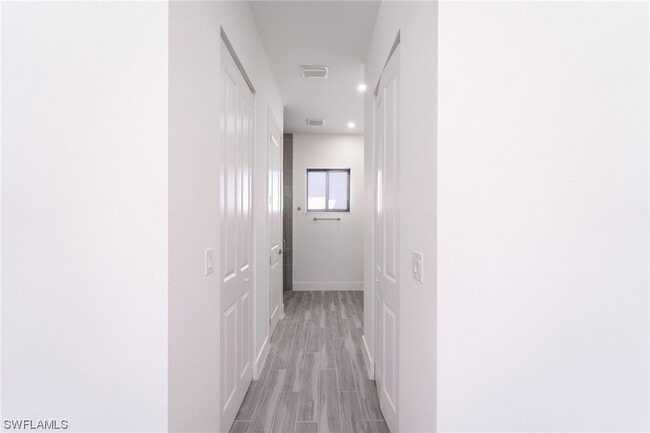 Foto del edificio - 1822 NW 19th Pl