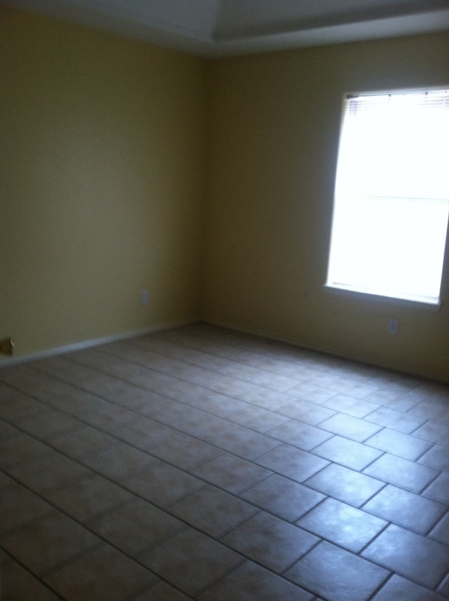 Bedroom - 2408 Moonlight Ln