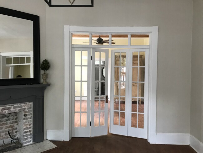 Foto del edificio - 2401 Habersham St