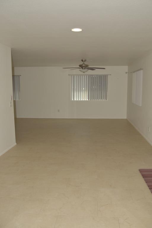 Foto del edificio - 13686 Sylvan Oaks St