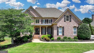 Building Photo - 9055 Preston Ln