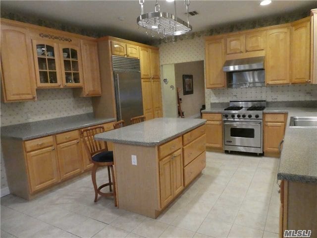 Building Photo - 140 Barrett Cir