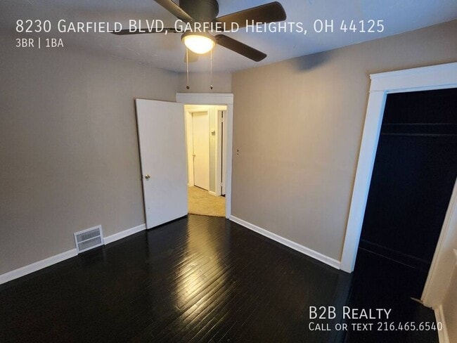 Foto del edificio - 8230 Garfield Blvd