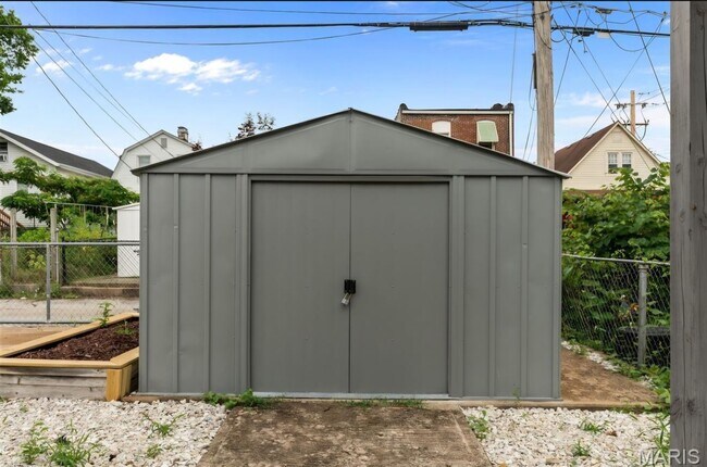Building Photo - 5462 Christy Ave
