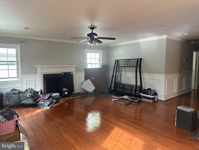 Foto del edificio - 4128 Point Hollow Ln
