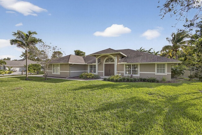 Building Photo - 11646 63rd Ln N