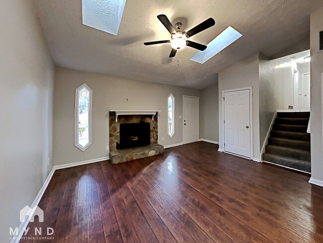 Building Photo - 2682 Winding Creek Dr