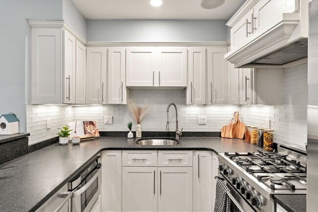 Foto del edificio - 12 Mohawk St