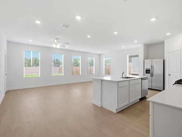 Building Photo - 7001 Camphor Ct