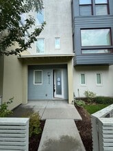 Building Photo - 4935 W Daybreak Pkwy