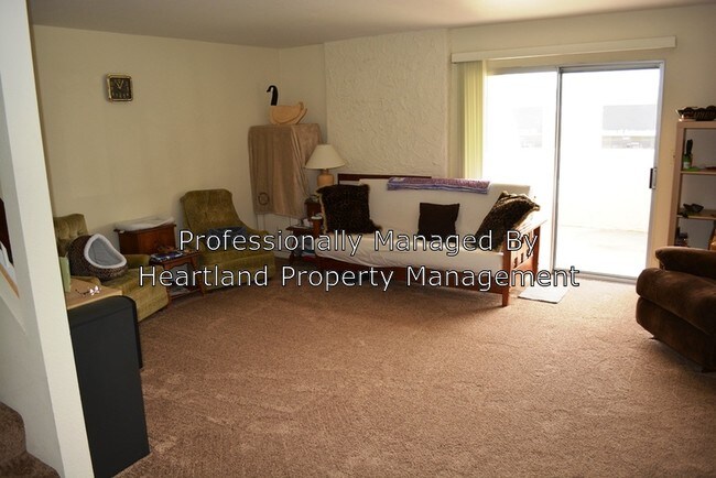 Foto del edificio - 1301 Hawk Ln