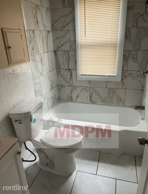 Foto del edificio - 3 br, 1 bath House - 18677 Strasburg St
